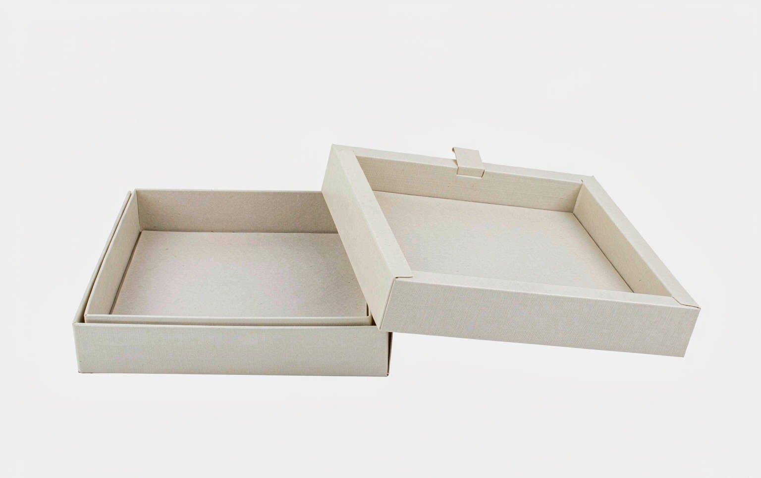 Lid-and-Base Gift Box