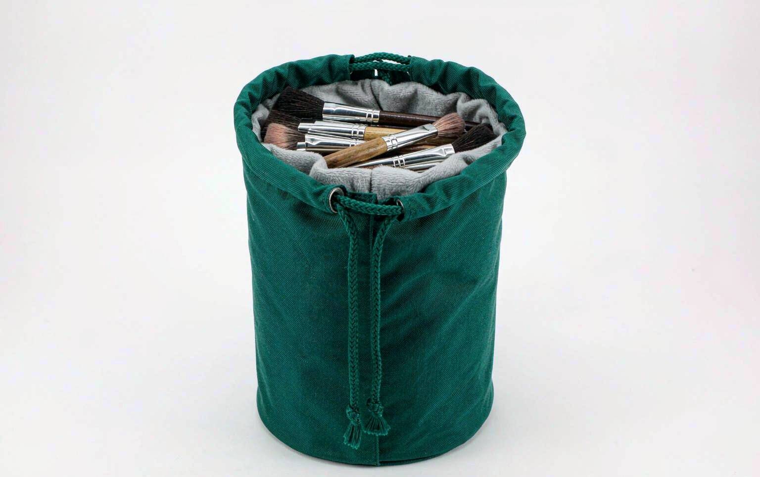 Cylindrical Brush Pouch