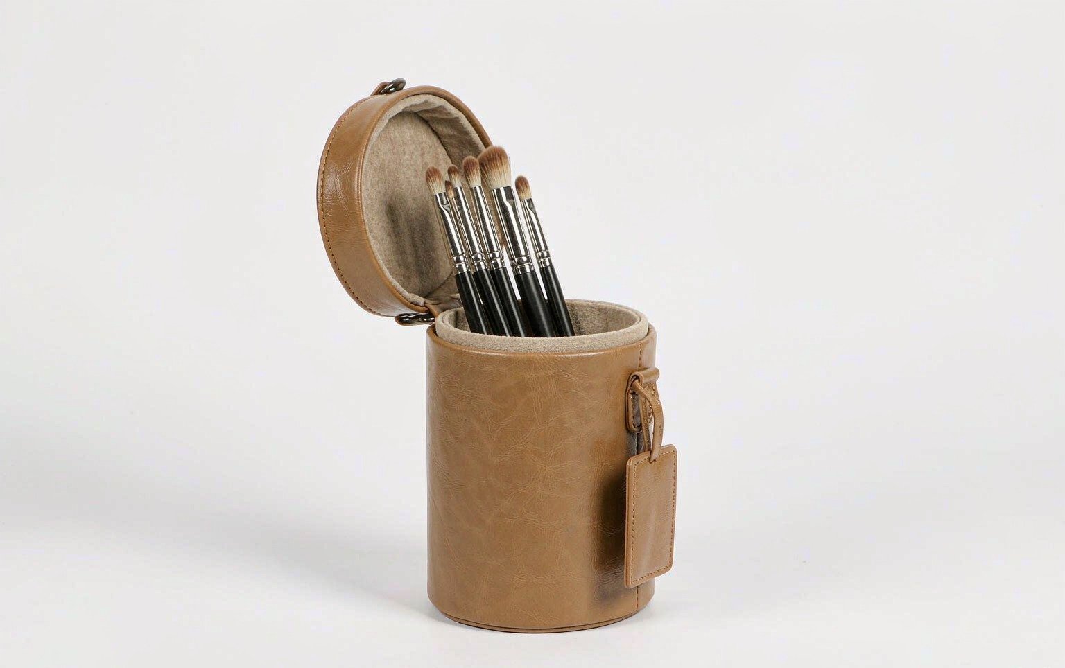 Flip-Top Brush Barrel